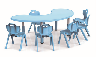 儿童塑料桌子儿童可调节学习桌椅套装，适合幼儿园家庭使用